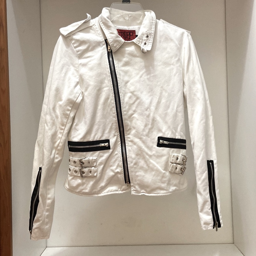 TRIPP NYC LG. WHITE & BLACK BIKER/MOTO JACKET~ZIPPERS, STRAPS, STUDS & CLASPS